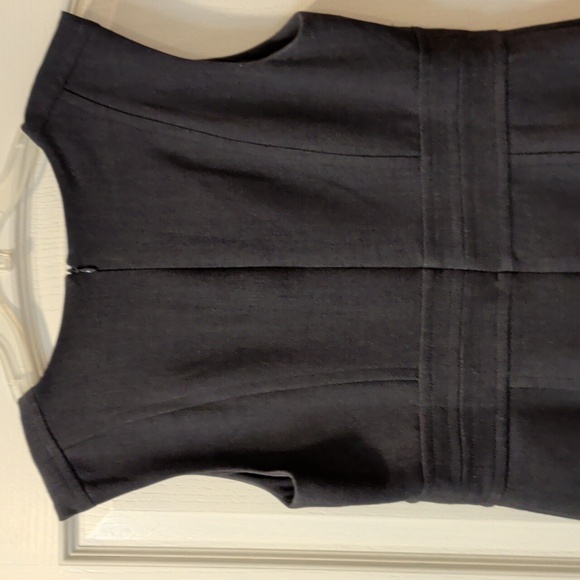 Loft Charcoal/ dark Gray Sleeveless Dress, Size 8 - Picture 5 of 10